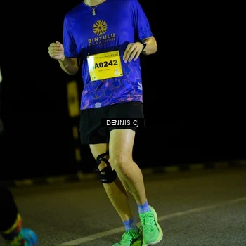 Runner Photo 3083593