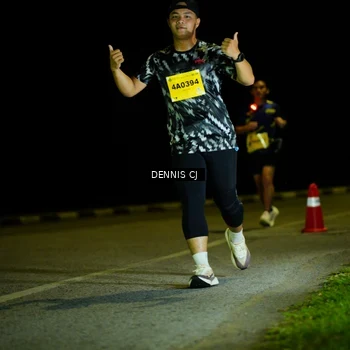 Runner Photo 3083610