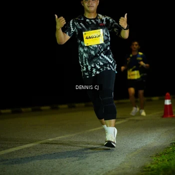 Runner Photo 3083613