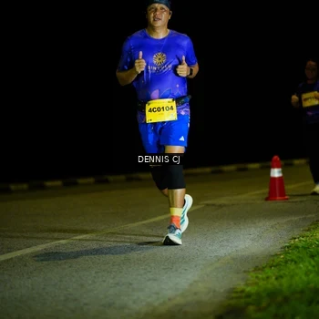Runner Photo 3083636