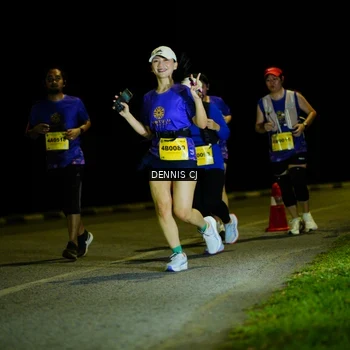 Runner Photo 3083668