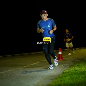 Runner Photo 3083681