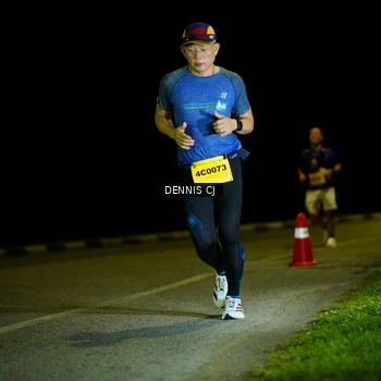 Runner Photo 3083686