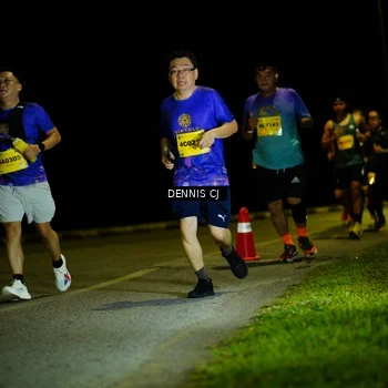 Runner Photo 3083699