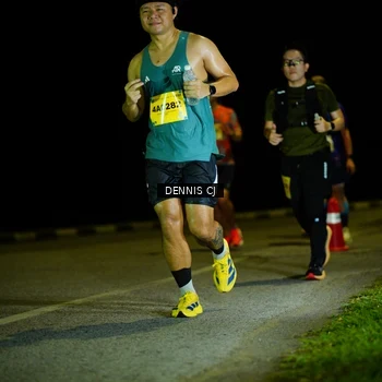 Runner Photo 3083728