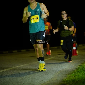 Runner Photo 3083731