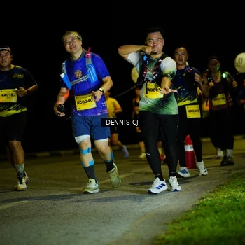 Runner Photo 3083752