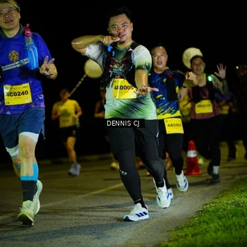 Runner Photo 3083767