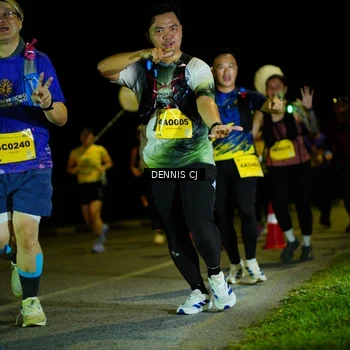 Runner Photo 3083770