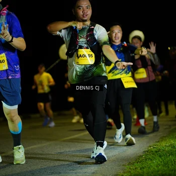 Runner Photo 3083773