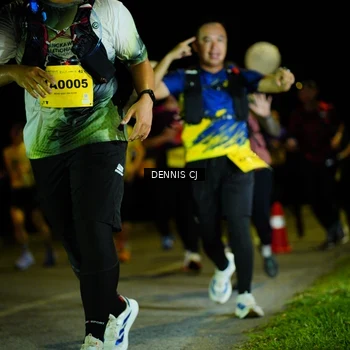 Runner Photo 3083789