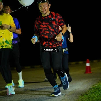 Runner Photo 3083809