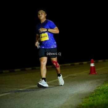 Runner Photo 3083823