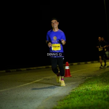 Runner Photo 3083831