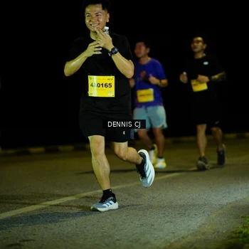 Runner Photo 3083860