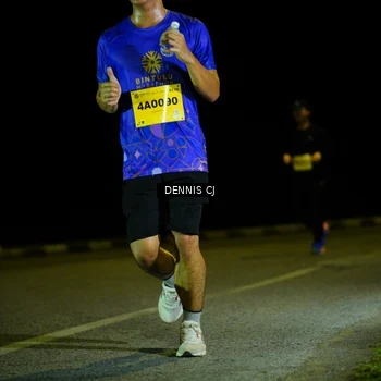 Runner Photo 3083894