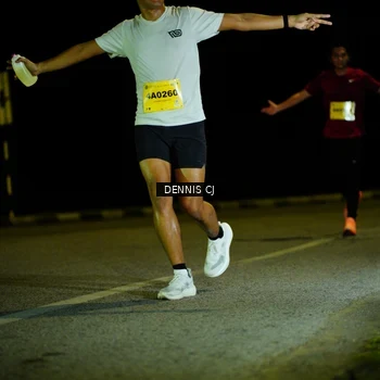 Runner Photo 3083925
