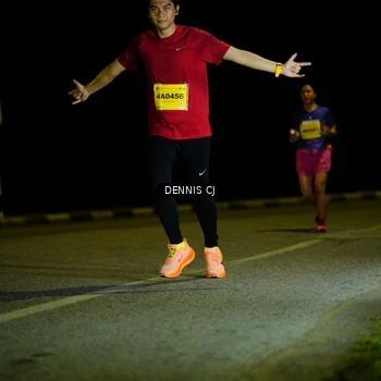 Runner Photo 3083957
