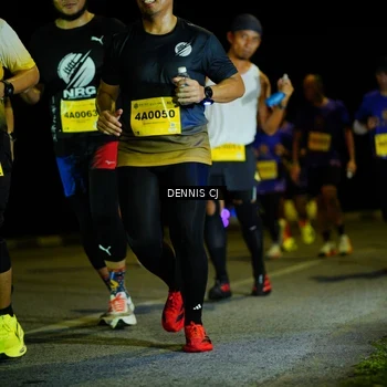 Runner Photo 3084006