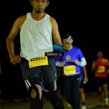 Runner Photo 3084029