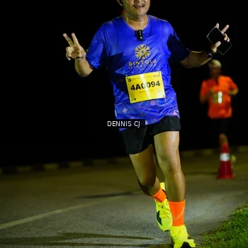 Runner Photo 3084059