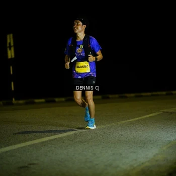Runner Photo 3084085