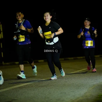 Runner Photo 3084163