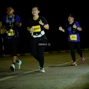 Runner Photo 3084165