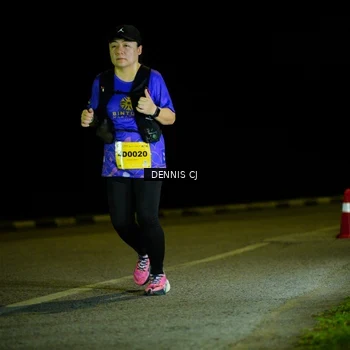 Runner Photo 3084176