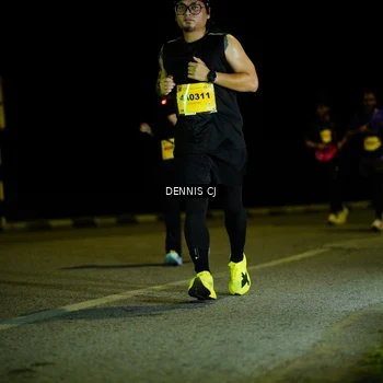 Runner Photo 3084221
