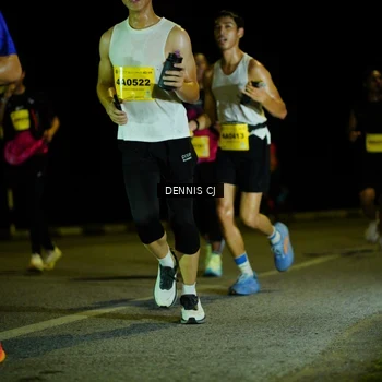 Runner Photo 3084252