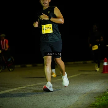 Runner Photo 3084270