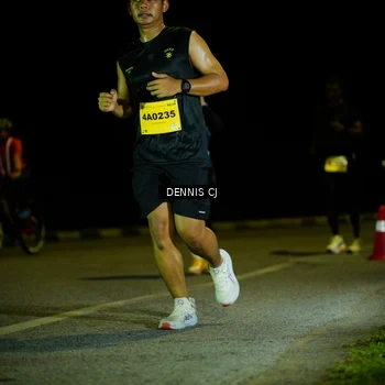 Runner Photo 3084273