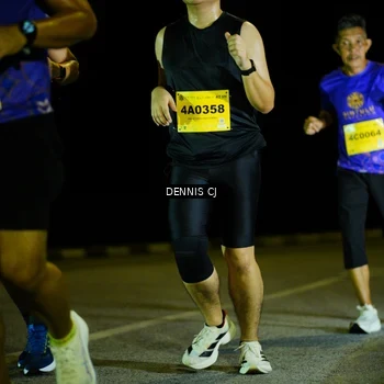 Runner Photo 3084323