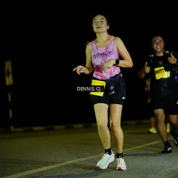 Runner Photo 3084414