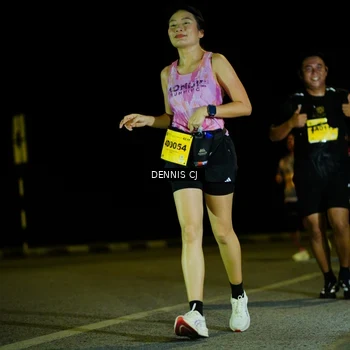 Runner Photo 3084417