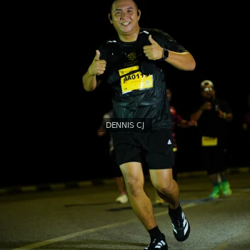 Runner Photo 3084424