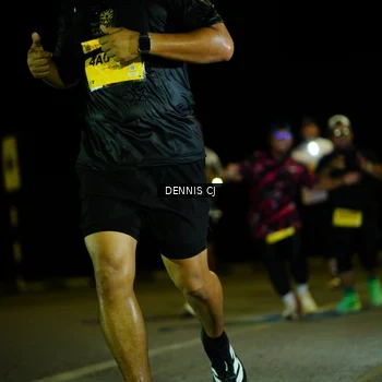 Runner Photo 3084434