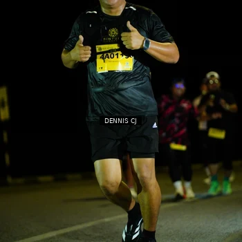 Runner Photo 3084445