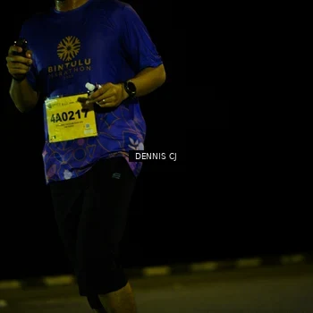 Runner Photo 3084515