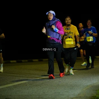 Runner Photo 3084594
