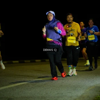 Runner Photo 3084603