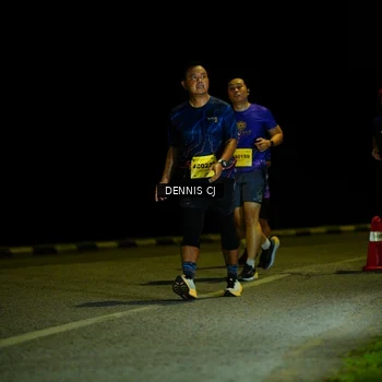 Runner Photo 3084698