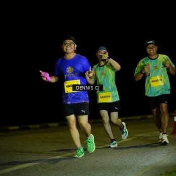 Runner Photo 3084776
