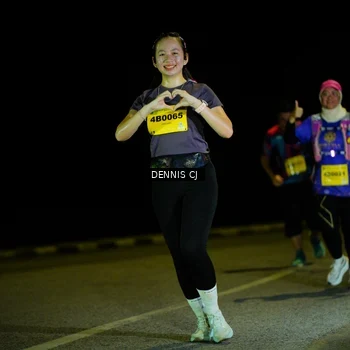 Runner Photo 3085043