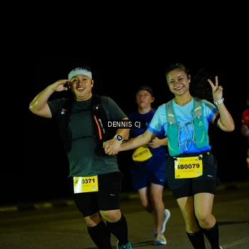 Runner Photo 3085125