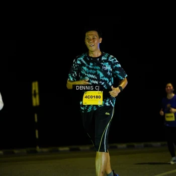 Runner Photo 3085186
