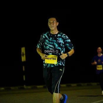 Runner Photo 3085192