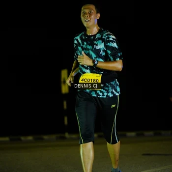 Runner Photo 3085196