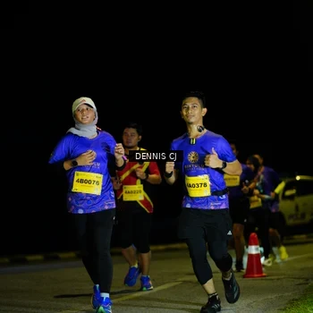 Runner Photo 3085222